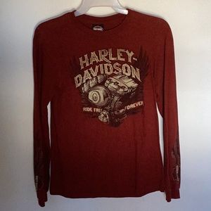 Harley Davidson men’s long sleeved shirt